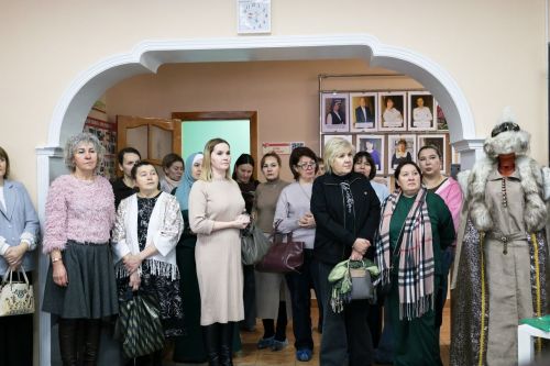 Арча Укучылар сараенда проектлар һәм грантлар буенча тәҗрибә уртаклаштылар