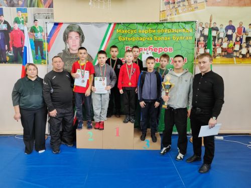 Кәчедә узган ярышларда кемнәр җиңде?