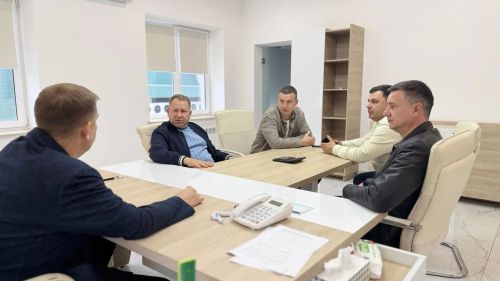 Алмаз Хисаметдинов Арча районының авыл хуҗалыгы предприятиеләре эшчәнлеге белән танышты