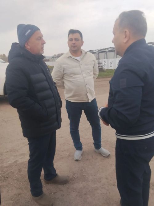 Алмаз Хисаметдинов Арча районының авыл хуҗалыгы предприятиеләре эшчәнлеге белән танышты