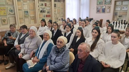 Әлифбачылар Сәләй ага белән Рәмзия апаны искә алдылар