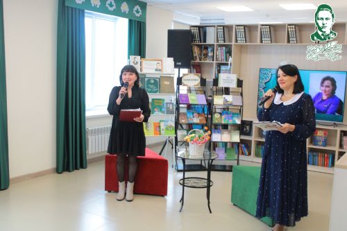 Хезмәттәшебез студентлар белән аралашты