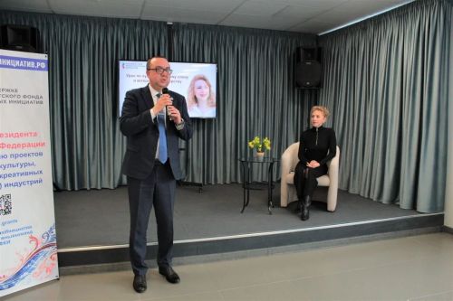 Арчага Әтнә татар дәүләт драма театрының талантлы һәм күренекле актрисасы Зөһрә Мөхәммәтгалиева килде.