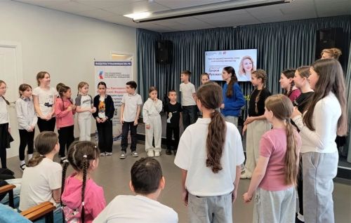 Арчага Әтнә татар дәүләт драма театрының талантлы һәм күренекле актрисасы Зөһрә Мөхәммәтгалиева килде.