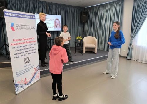 Арчага Әтнә татар дәүләт драма театрының талантлы һәм күренекле актрисасы Зөһрә Мөхәммәтгалиева килде.