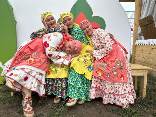Кайвакыт көрәк белән җир казу уңайрак кебек