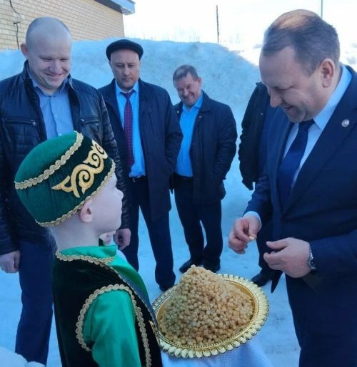 Бөек шагыйрь туган якларда