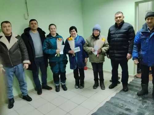Алдынгы терлекчеләр бүләкләнде