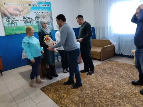 Алдынгы терлекчеләр бүләкләнде