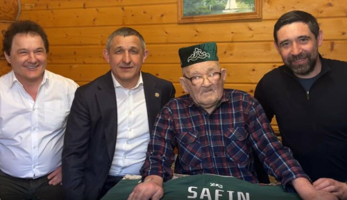 Якташыбыз Габдрахман Сафинга 104 яшь