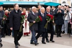 Казанда Габдулла Тукайның һәйкәле янында тантана (фоторепортаж)