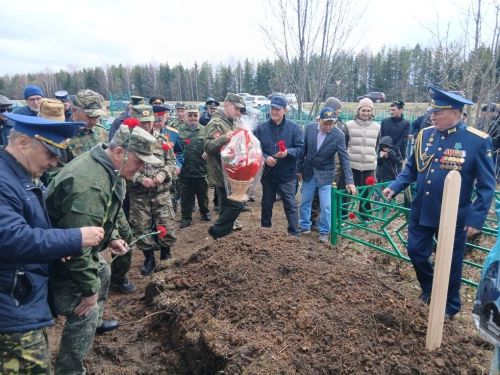 104 яшьлек Бөек Ватан сугышы ветераны Габдрахман Сафинны соңгы юлга озаттылар