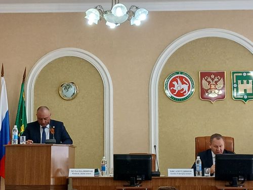 Арчада район Советы утырышы узды: бюджет һәм муниципаль контроль мәсьәләләре каралды