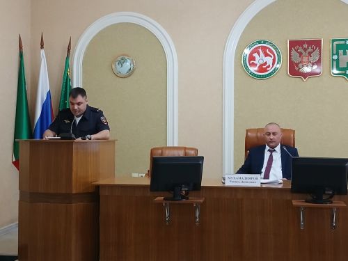 Арча районында террорга каршы комиссия утырышы узды: мәгариф  объектларына игътибар көчәйтелә