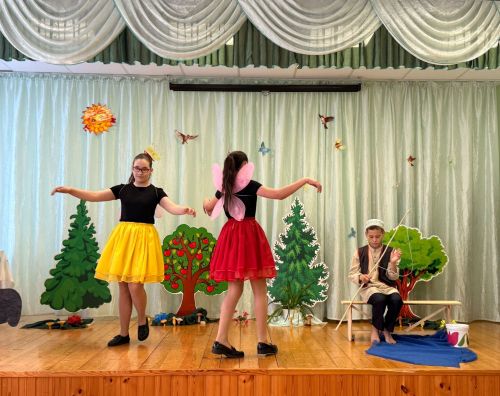 Яңа Кенәр интернат-мәктәбендә тәрбияләнүчеләр Тукай әкиятләрен тәкъдим иттеләр
