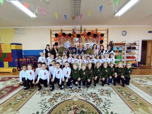 Арчаның тугызынчы балалар бакчасында Бөек Җиңү көненә багышланган бәйрәм узды