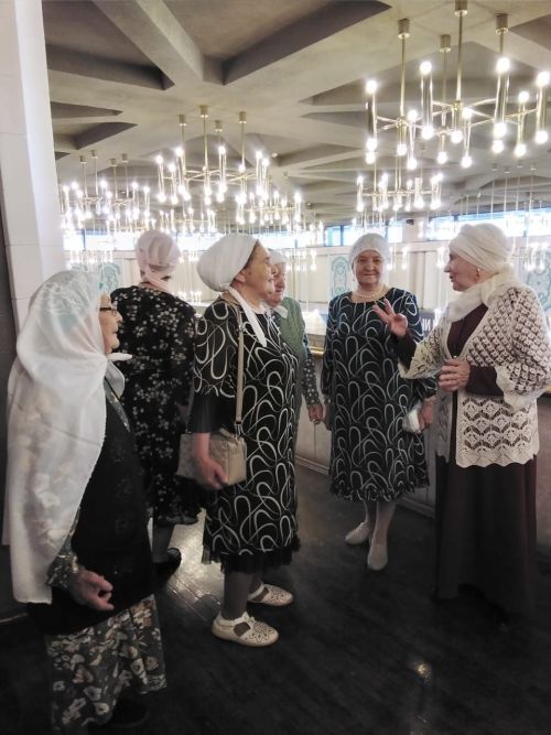 Тинчуринлылар бүләге - өлкәннәргә