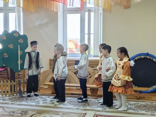 Арчаның тугызынчы балалар бакчасында Бөек Җиңү көненә багышланган бәйрәм узды