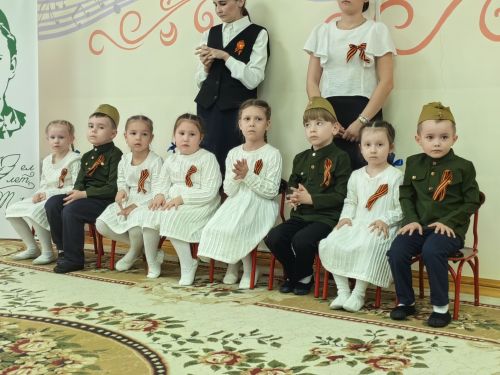 Арчаның тугызынчы балалар бакчасында Бөек Җиңү көненә багышланган бәйрәм узды
