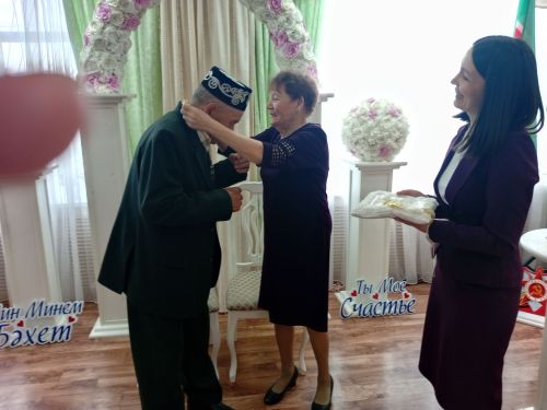“Син – минем бәхет, мин – синең бәхет”