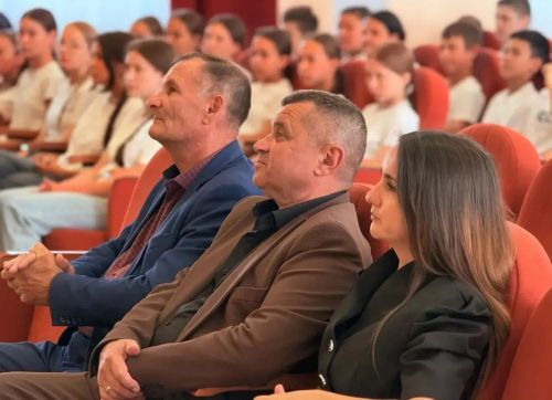 Табиблар һәм психолог белән ачыктан-ачык сөйләшү: Арчаның 6 нчы мәктәбендә файдалы очрашу узды