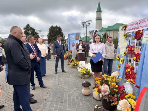 Арчада мәктәп ярминкәсе һәм чәчәкләр фестивале узды