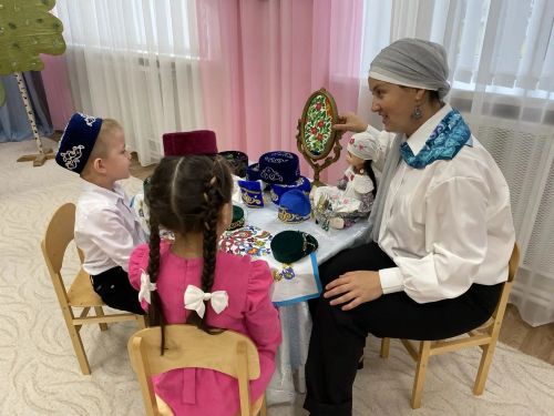 Әкиятләр дөньясына сәяхәт: балалар Габдулла Тукай әсәрләре белән танышты