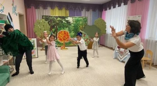 Әкиятләр дөньясына сәяхәт: балалар Габдулла Тукай әсәрләре белән танышты