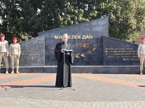 Арча районыннан фронтка чираттагы гуманитар ярдәм озатылды