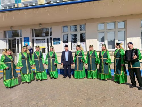 “Яшь йөрәкләр” халык вокаль ансамбле сайлауларда үз тавышларын бирде