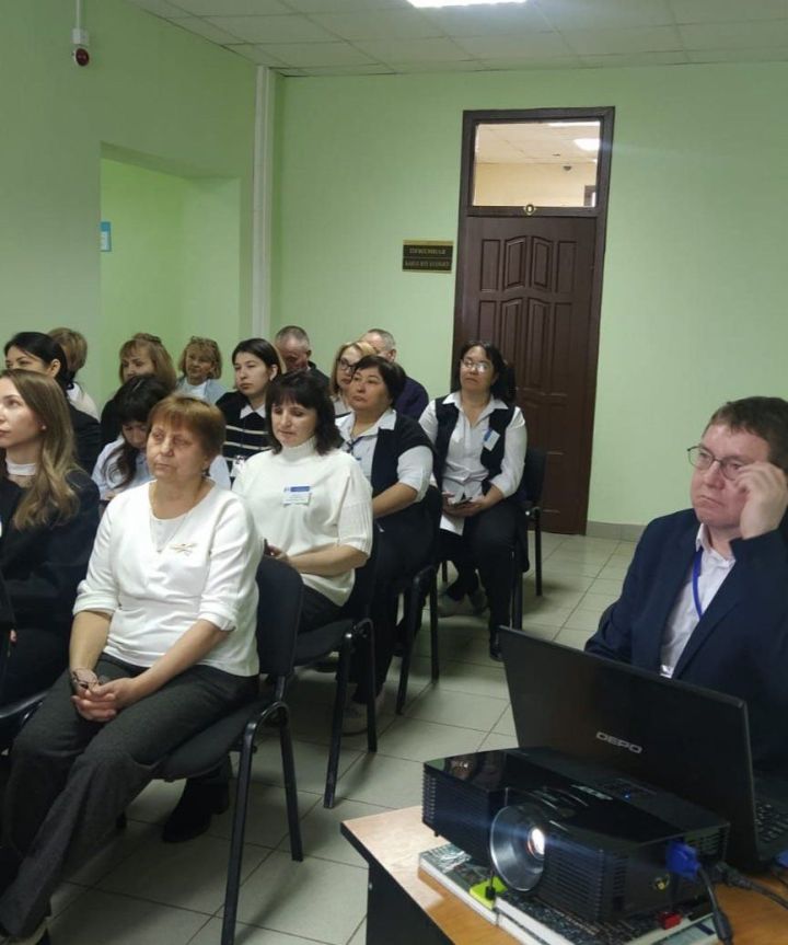 Социаль фондның (пенсия) клиентлар белән эшләү бүлегендә хисап җыелышы булды