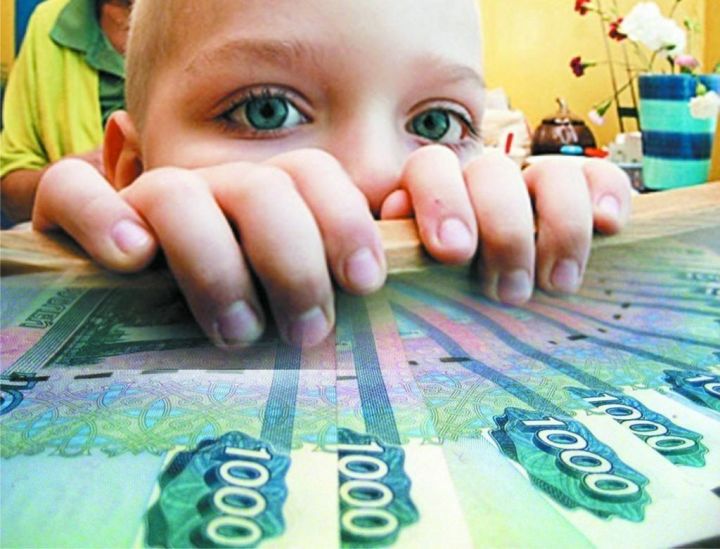 Путин подписал закон о продлении начисления выплат на детей до 1 марта 2021 года