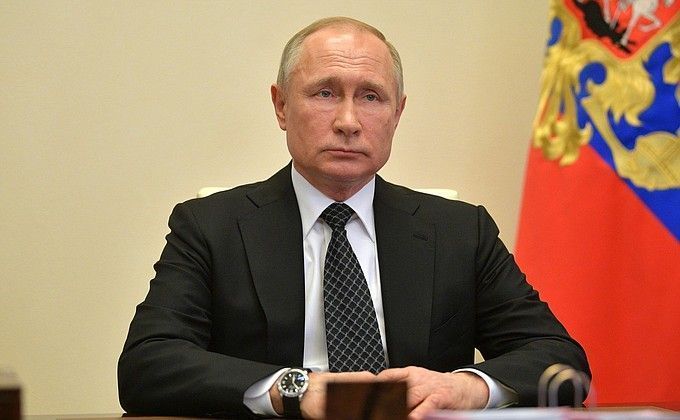 Путин үзизоляция режимын 11 майга кадәр озайтты
