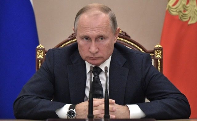 Владимир Путин: “Эшләми торган көннәр төгәлләнсә дә, эпидемия әле бетми”
