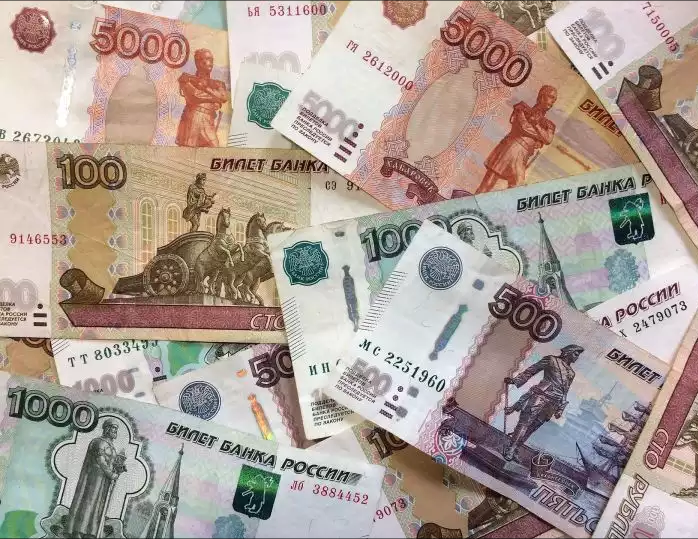 ПФР уточнил по суммам от 20 до 35 тысяч рублей для россиян в сентябре