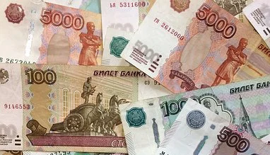Опубликована инструкция, как получить выплату на 10 000 рублей