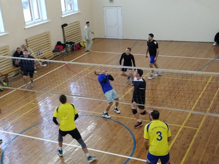 Традицион волейбол ярышларының быелгысында Казан командасы җиңде