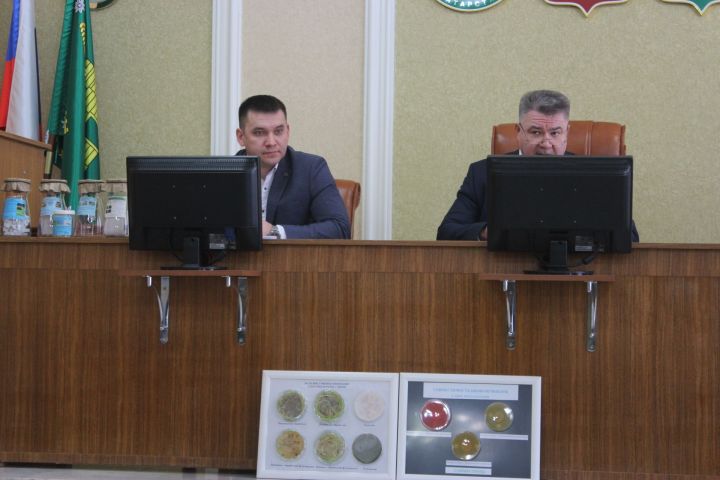 Ике як та зыян күрмәсен