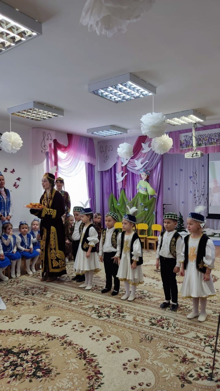 Арчаның 11 нче номерлы балалар бакчасында Нәүрүз бәйрәме узды