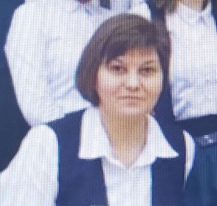 Бүген укытучы Наҗия Хөсәенова белән хушлаштылар