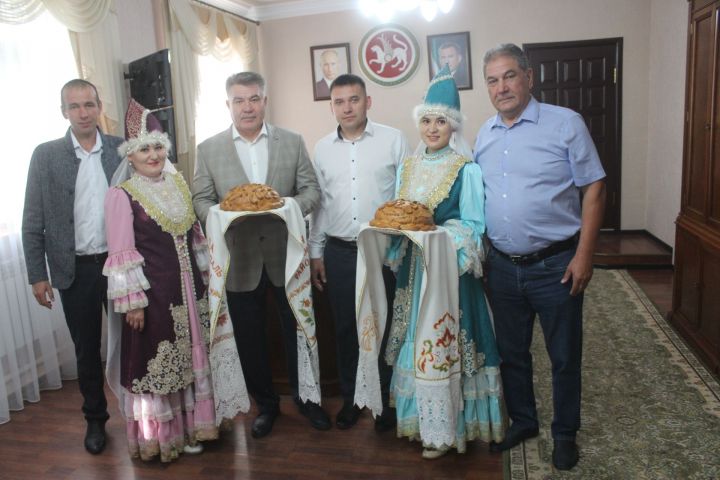 “Казанка“ һәм “Курса МТСы“ хуҗалыклары уракны төгәлләде!