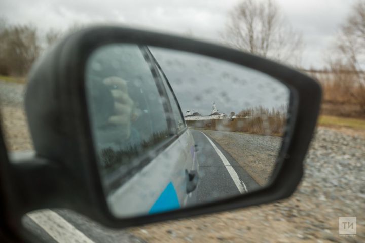 Синоптиклар Татарстанда яңгыр, яшен һәм көчле җил турында кисәтә