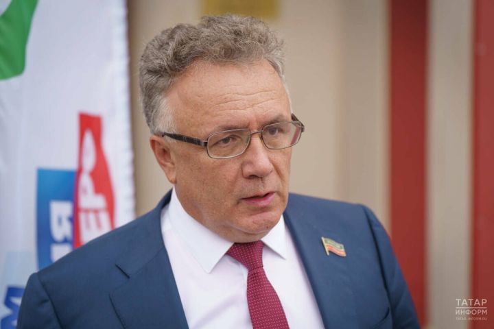 Председатель Союза журналистов РТ поздравил с Днем российской печати