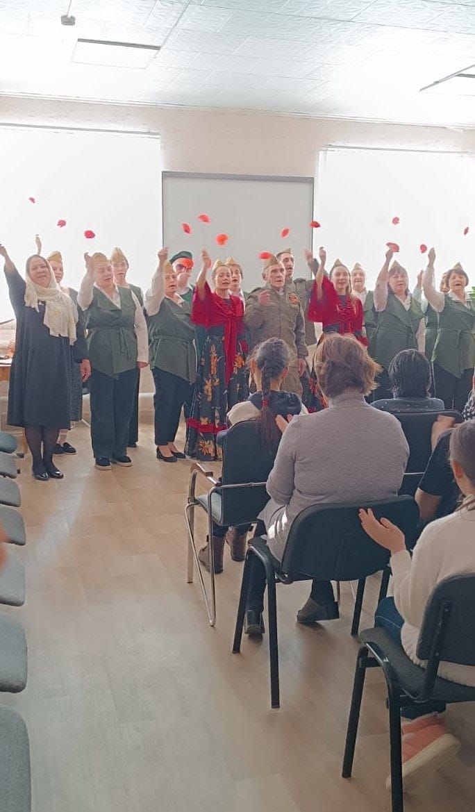 Арчаның өлкәннәр һәм инвалидлар интернатының «Надежда» ансамле кунакта