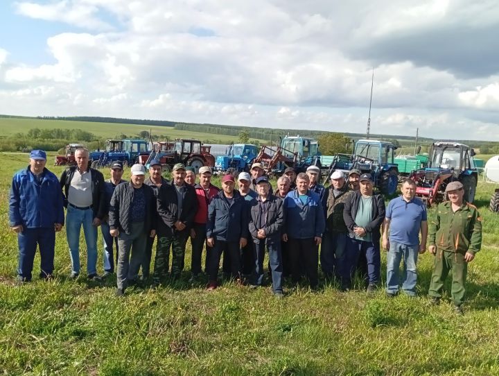 Технический осмотр сельхозтехники прошел успешно в четырех деревнях Арского района