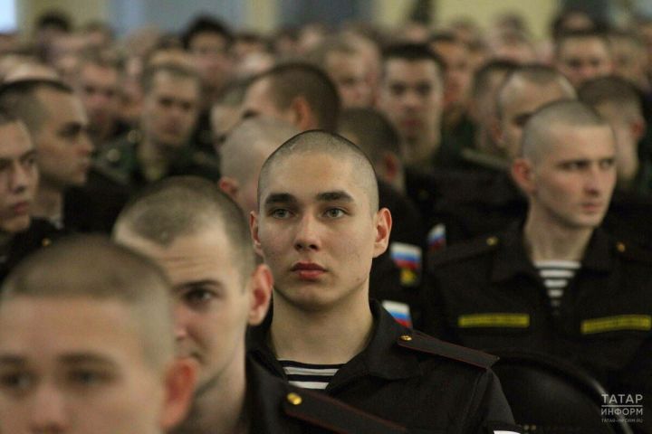 Вице-адмирал Владимир Цимлянский: «Көзге чакырылыш чаралары, элеккеге кебек үк, планлы тәртиптә уздырыла һәм махсус хәрби операция уздыру белән бәйле түгел»