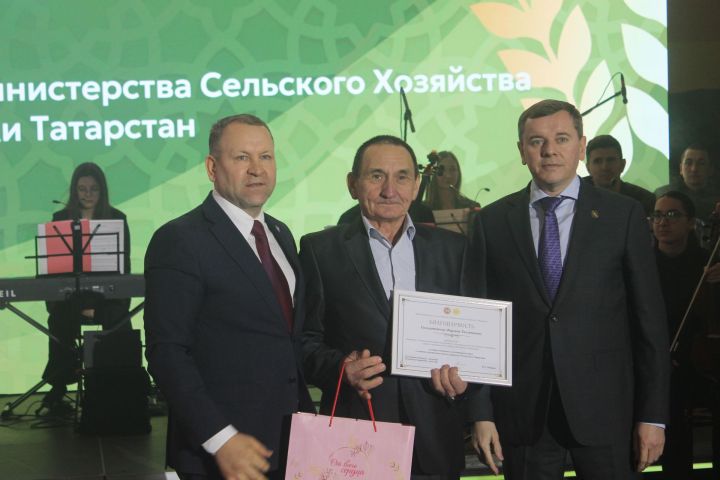 «Арча батырларын данлый» чарасында алдынгылар бүләкләнде