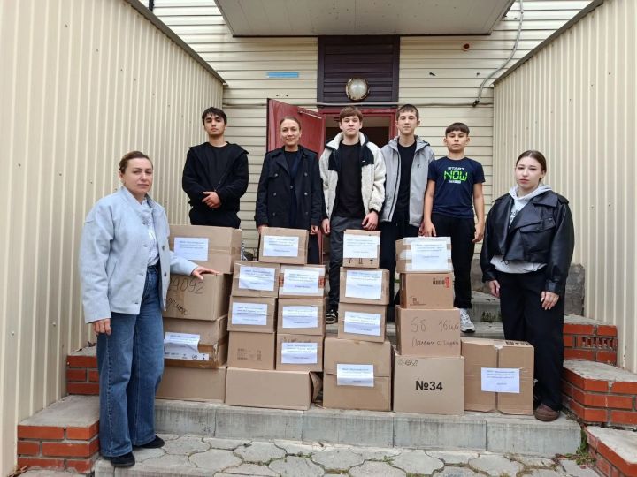 Арча мәктәпләре махсус хәрби операциядә катнашучыларга гуманитар ярдәм җыйды