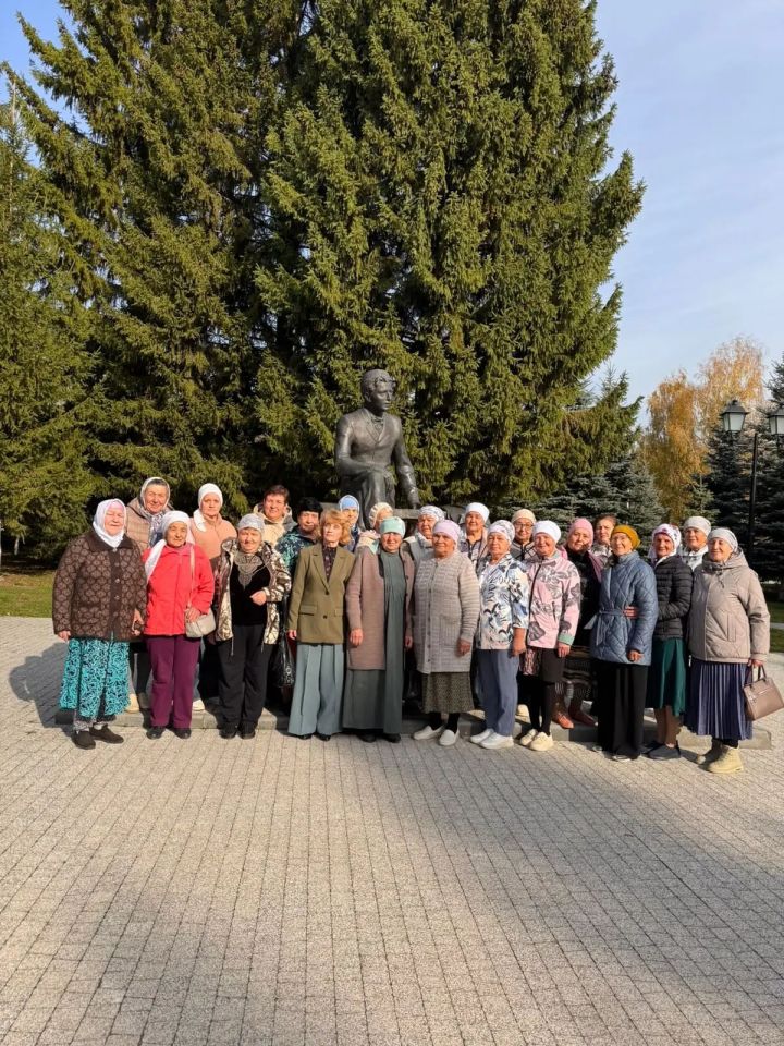 Почта хезмәте ветераннары Габдулл Тукай музеена сәяхәт кылды