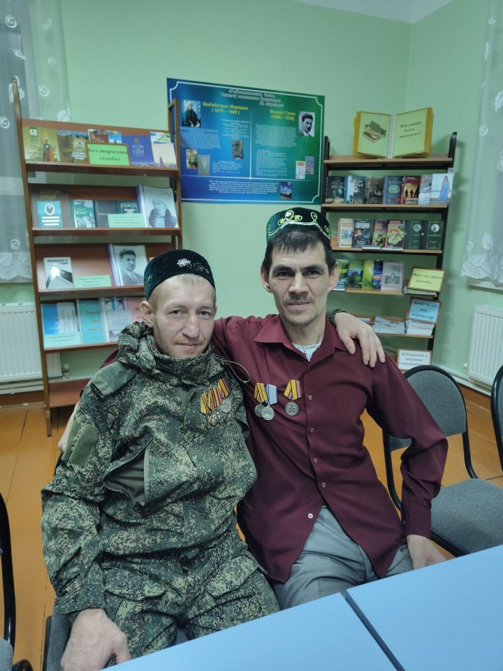 Кыска вакытлы яллары бергә туры килгән